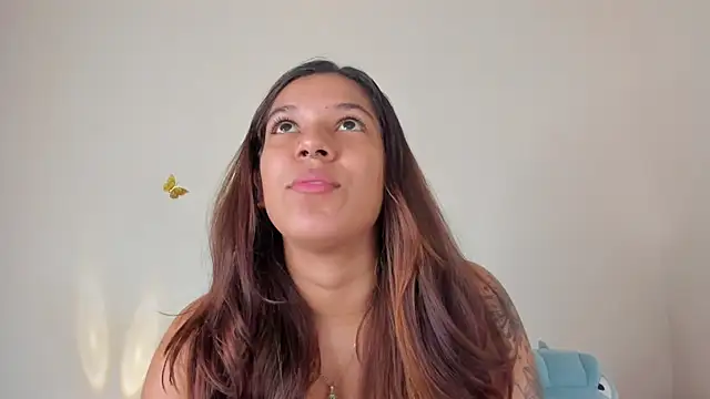 violett 24  online show from November 2025 02:06:02 AM