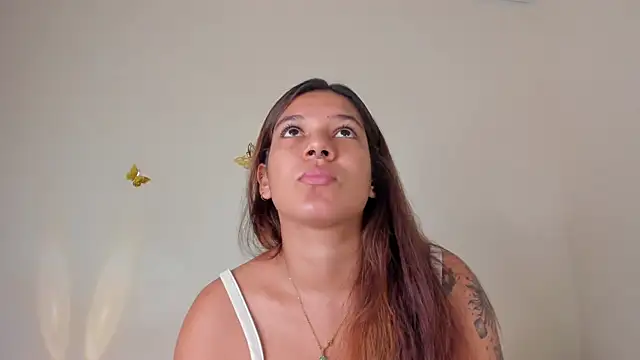 violett 24  online show from October 2025 10:31:02 PM