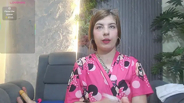 Snapshot of denise_babe_ chatting on April 2026 12:31:01 PM denise babe online show from April 2026 12:31:01 PM