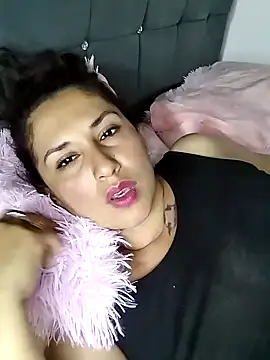 Megan-01- online show from March 2025 12:37:02 AM
