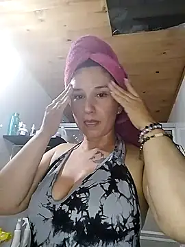 Megan-01- online show from March 2025 02:40:01 PM