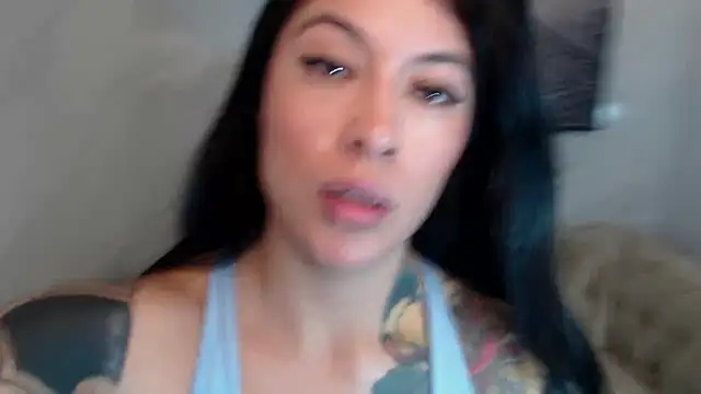 Isabella Collen v online show from May 2026 01:20:02 PM