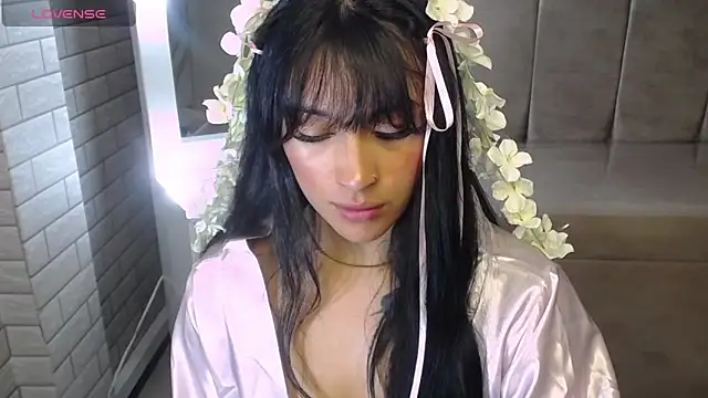 Isabella Collen v online show from February 2026 01:11:01 PM