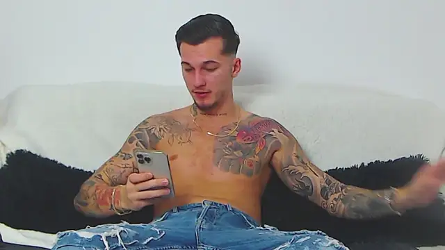 Zzedd online show from December 2025 03:51:02 AM