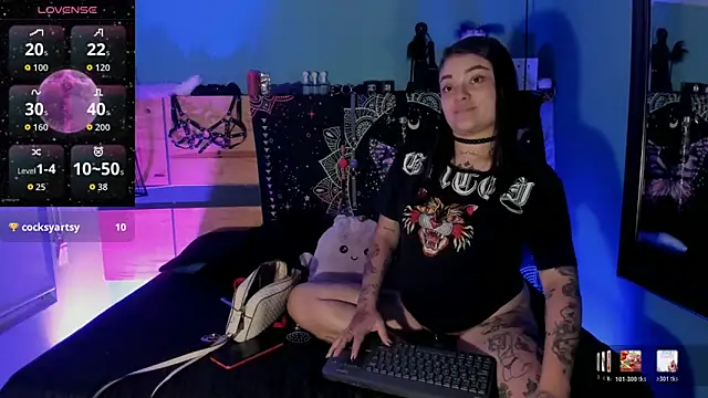 ChloeAllennn online show from June 2026 11:32:02 AM