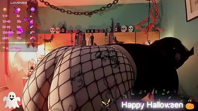 ChloeAllennn online show from October 2025 12:02:01 PM