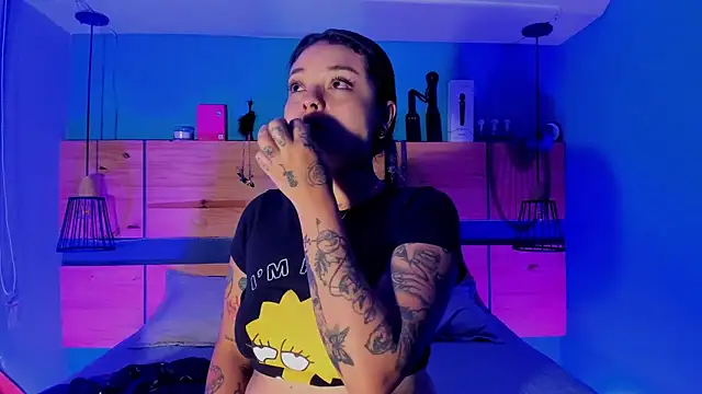 ChloeAllennn online show from March 2026 11:37:02 AM