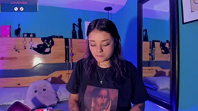 ChloeAllennn online show from March 2026 12:05:02 AM