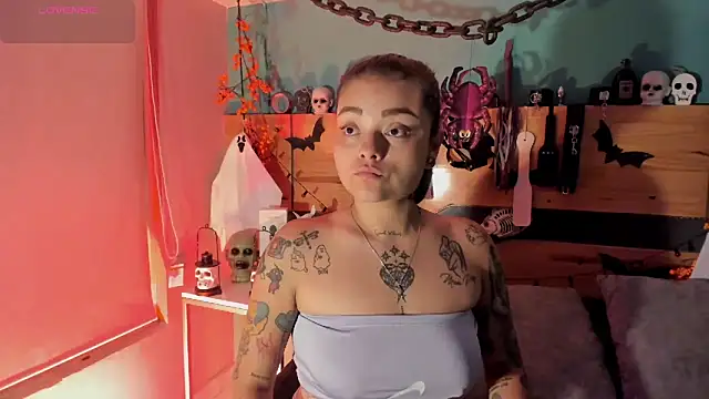 ChloeAllennn online show from October 2025 11:53:02 AM