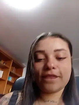 ChloeAllennn online show from May 2026 12:25:02 PM