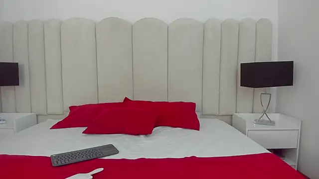 Antonella Smiith  online show from March 2026 03:58:01 PM