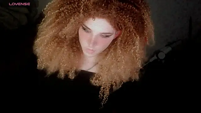 hellenspellman online show from November 2025 02:29:01 PM