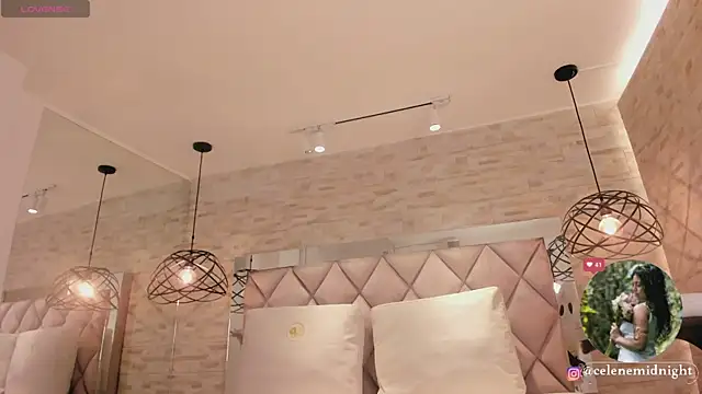 celene midnight online show from October 2025 06:41:02 PM