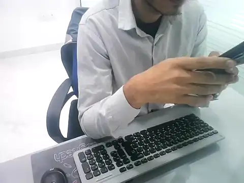 rahulkajuuu0909 online show from December 2025 10:50:02 AM