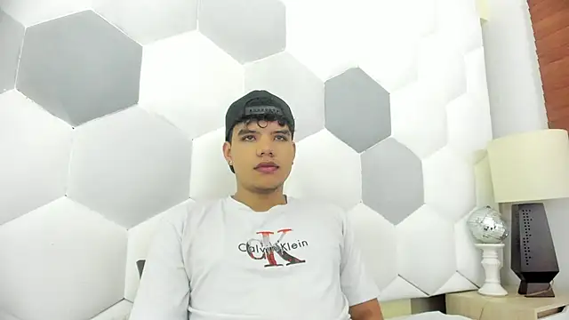 Snapshot of Axel_Forte chatting on December 2025 01:17:02 PM Axel Forte online show from December 2025 01:17:02 PM