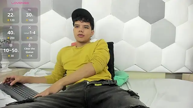 Snapshot of Axel_Forte chatting on October 2025 01:08:01 PM Axel Forte online show from October 2025 01:08:01 PM