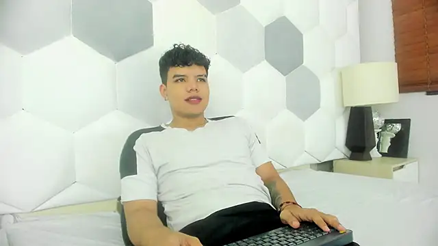 Axel Forte online show from March 2026 01:35:02 PM