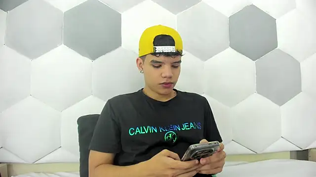 Snapshot of Axel_Forte chatting on November 2025 12:27:02 PM Axel Forte online show from November 2025 12:27:02 PM