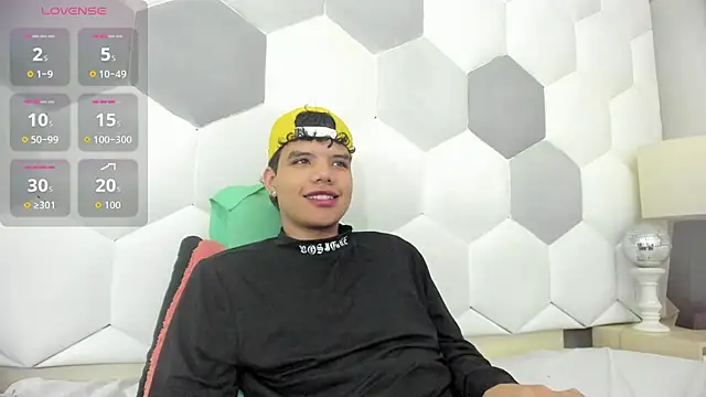 Snapshot of Axel_Forte chatting on October 2025 01:32:01 PM Axel Forte online show from October 2025 01:32:01 PM