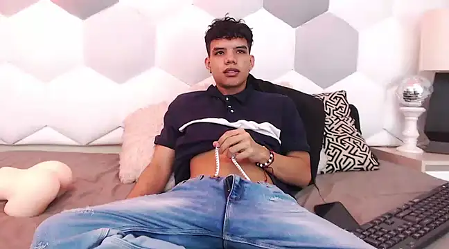 Snapshot of Axel_Forte chatting on March 2025 12:44:01 PM Axel Forte online show from March 2025 12:44:01 PM