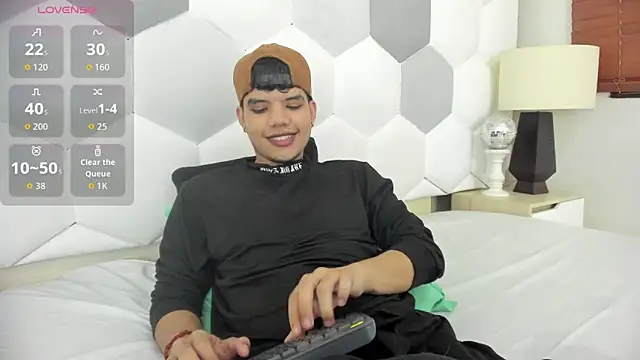 Axel Forte online show from October 2025 07:47:01 PM