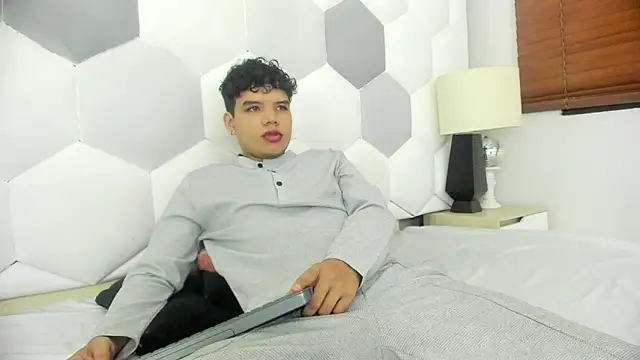 Axel Forte online show from February 2026 01:02:01 PM