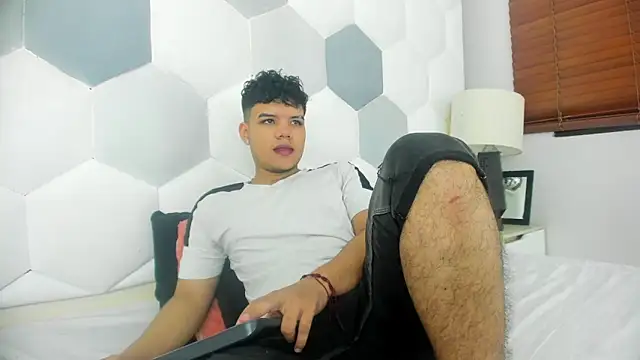 Axel Forte online show from April 2026 01:46:01 PM