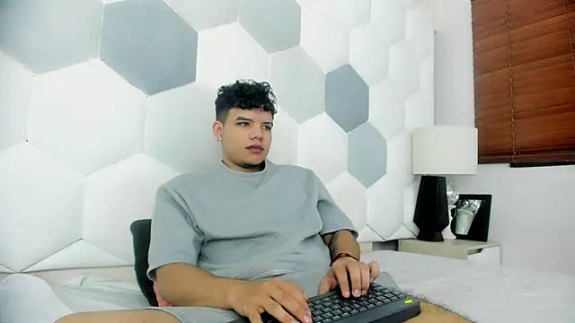 Axel Forte online show from April 2026 02:02:01 PM