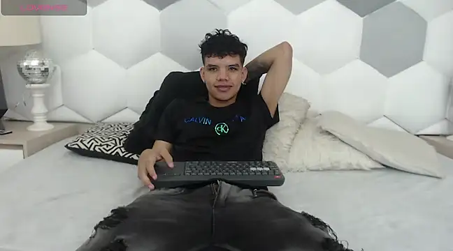 Axel Forte online show from February 2025 12:34:01 PM