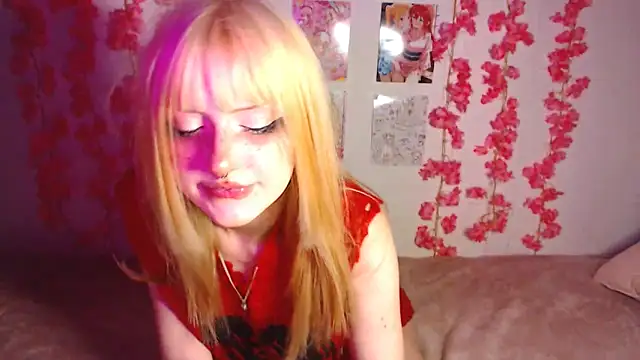 Snapshot of KimiSakura chatting on October 2025 10:07:02 PM KimiSakura online show from October 2025 10:07:02 PM