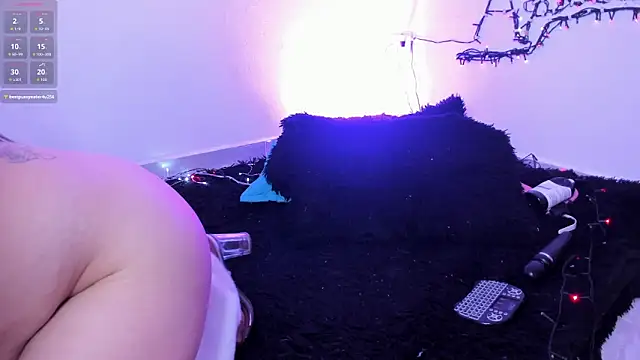 Agata  Rose online show from April 2026 09:21:01 PM