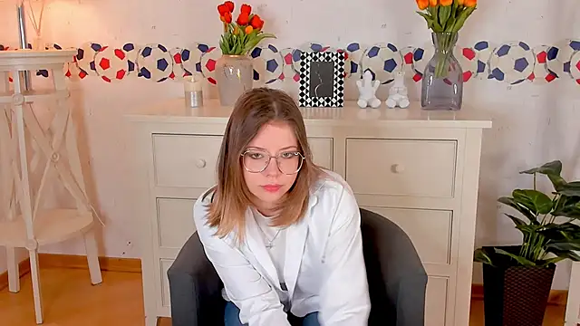 DevonaFarman online show from February 2025 06:47:02 PM