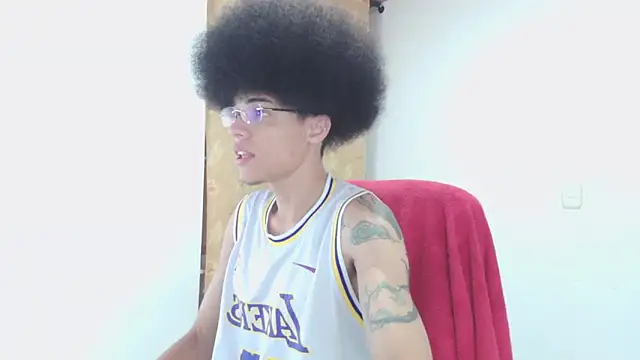 Smith Gael online show from March 2026 11:04:02 PM