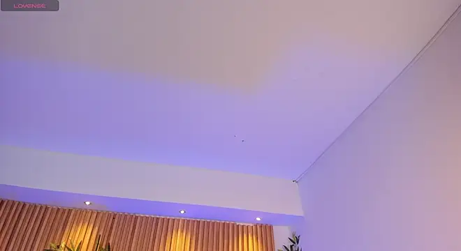 Ivaannaa  online show from March 2026 10:54:02 AM