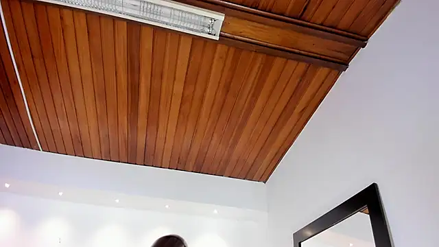 Ivaannaa  online show from February 2026 12:18:02 PM