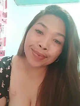Snapshot of Sweet_fatty18 chatting on May 2026 05:07:01 AM Sweet fatty18 online show from May 2026 05:07:01 AM