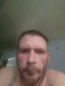 Snapshot of lambomusik chatting on February 2025 10:52:02 PM lambomusik online show from February 2025 10:52:02 PM