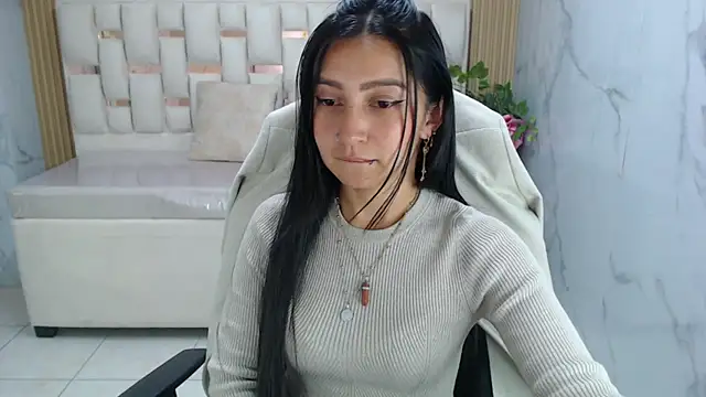 madhison klain s online show from April 2026 03:54:01 AM