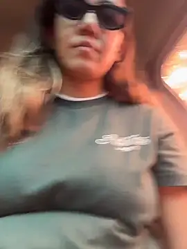 natashaleightt online show from April 2026 06:47:01 PM