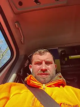 daniel21p online show from February 2025 03:37:02 PM