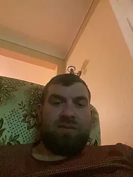 daniel21p online show from March 2025 09:38:02 PM