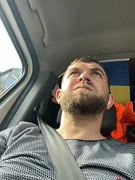 daniel21p online show from March 2025 03:30:02 PM