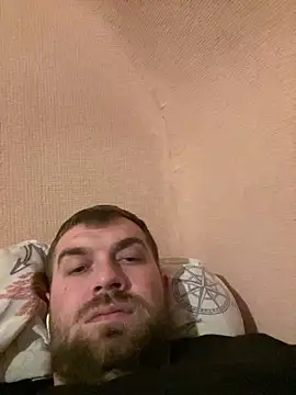 daniel21p online show from February 2025 10:04:02 PM