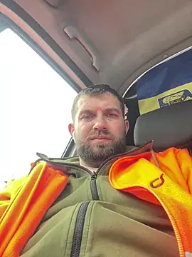 daniel21p online show from February 2025 02:05:01 PM