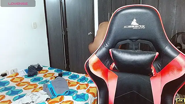 Javier Hot27 online show from March 2026 03:45:01 PM