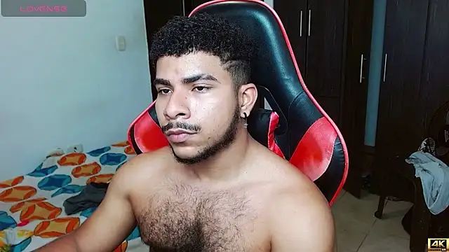 Javier Hot27 online show from March 2026 05:25:02 PM