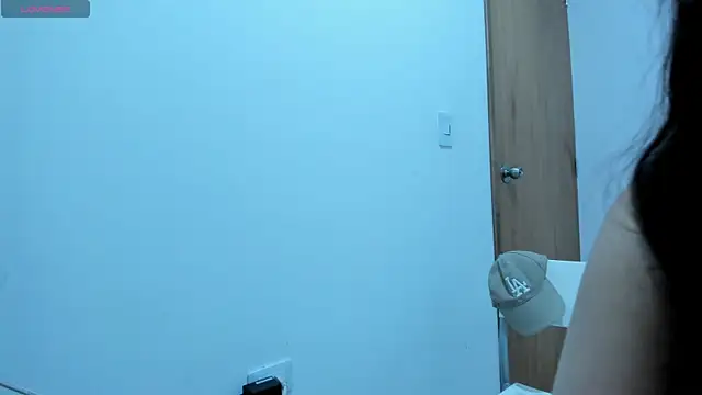 jessyegoldenn online show from November 2025 08:31:02 PM