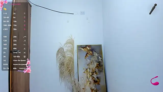 jessyegoldenn online show from March 2026 04:54:02 PM