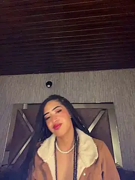 MichelleDiaz Pink online show from March 2025 10:28:02 AM