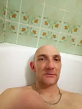 Machura online show from April 2026 08:01:01 PM